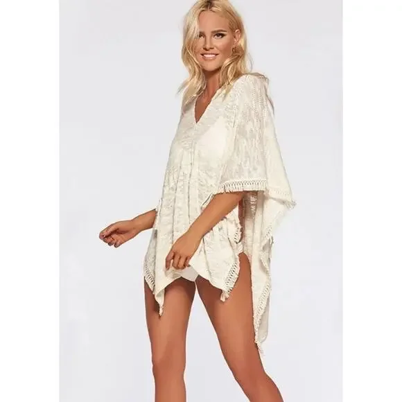 L Space Washed Ashore Knit Fringed Swimsuit Cover Up Poncho One Size - Picture 1 of 10